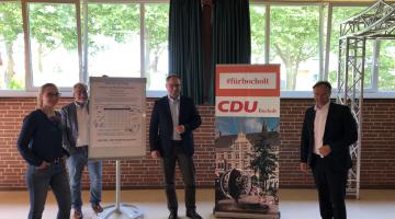 (v.l. stellvertretende Parteivorsitzende Sophia Kampshoff, Parteivorsitzender Lukas Kwiatkowski, Bürgermeisterkandidat Thomas Kerkhoff und Landrat Kai Zwicker
