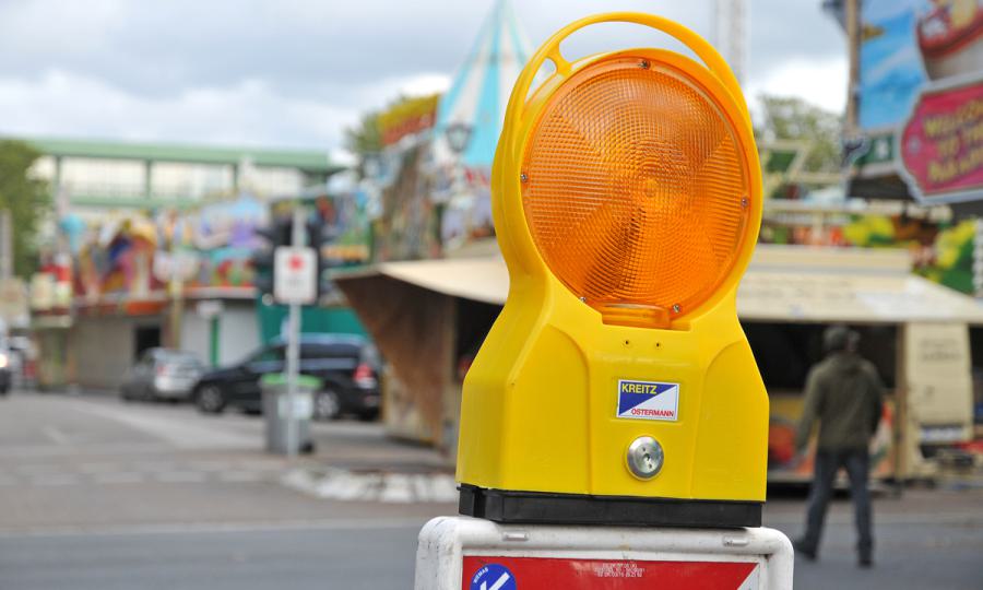 Bild: Warnbake mit Lampe - 1 (Copyright: Stadt Bocholt)