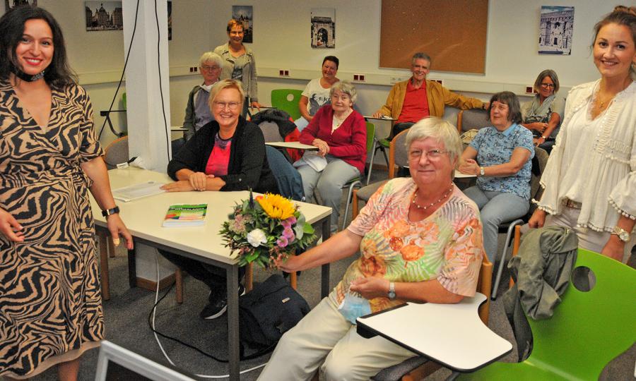 Bildung: 30 Jahre im Niederländisch-Kurs Bildung: 30 Jahre im Niederländisch-Kurs