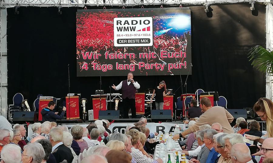 2. Auftritt von Winni Biermann auf der Bocholter Kirmes im Jahr 2018, Foto ©: Stadtmarketing Bocholt
